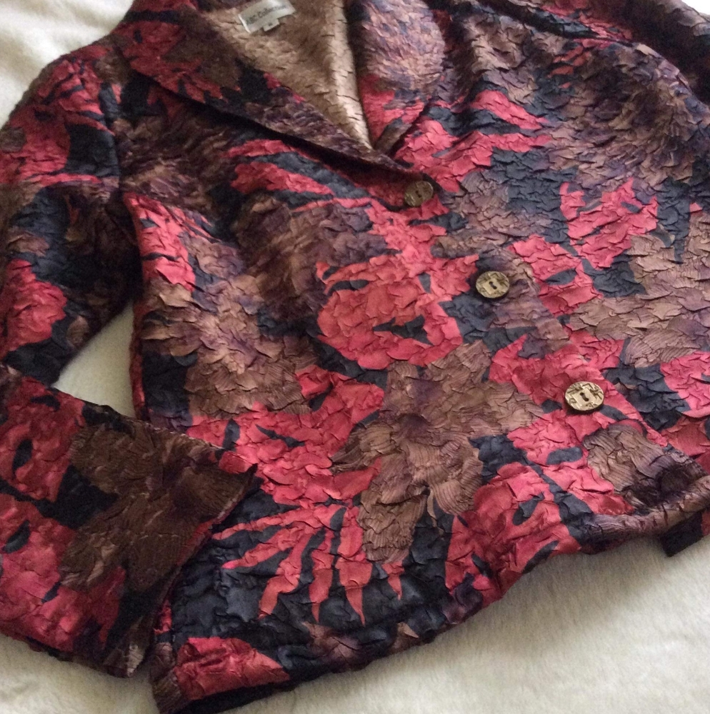 ABC Collection Women's Satin finish Blazer size Small